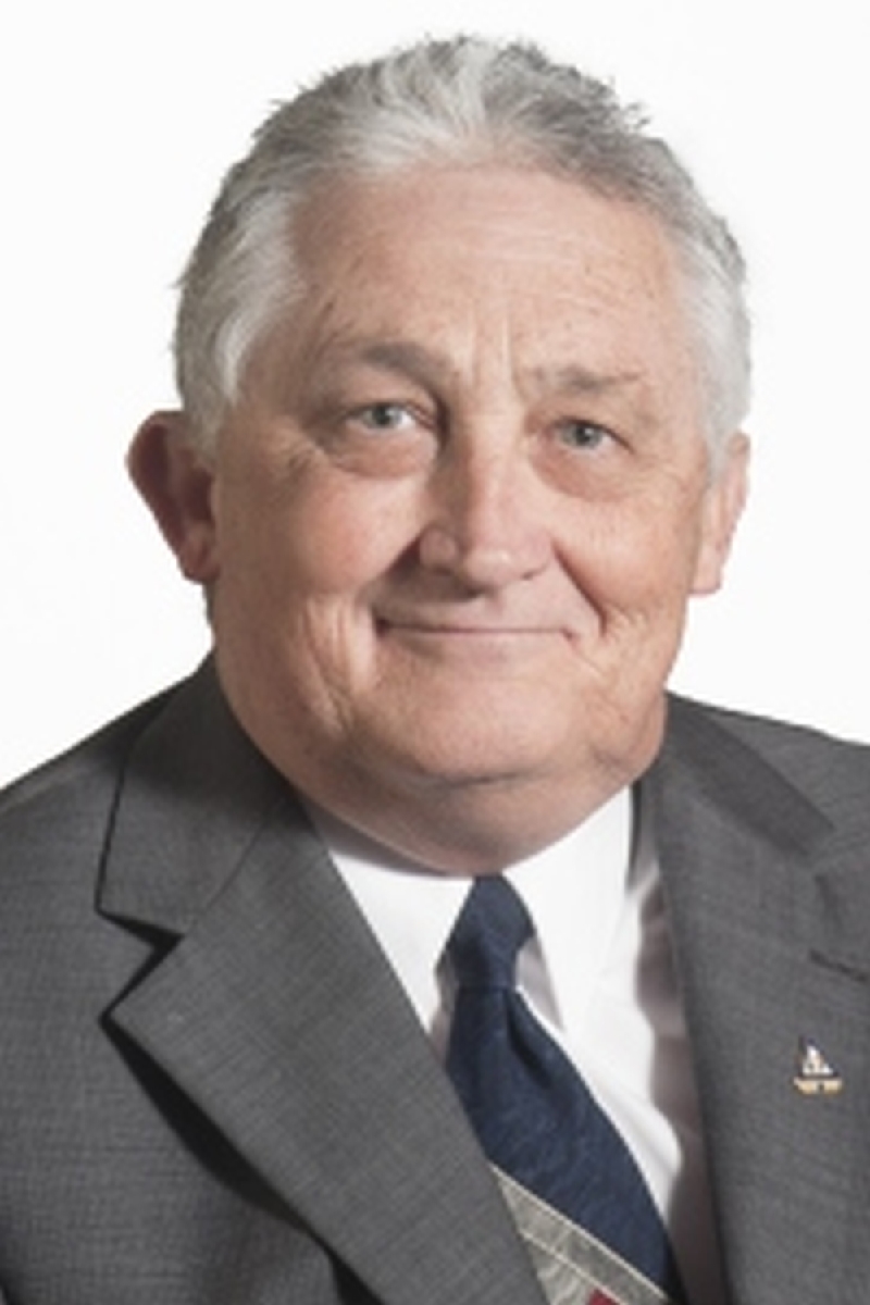 Robert Tracy